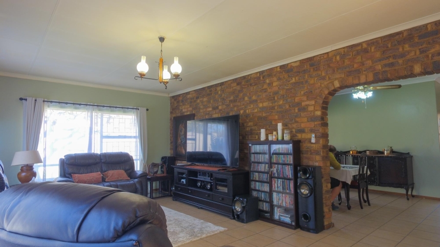 3 Bedroom Property for Sale in Bodorp North West